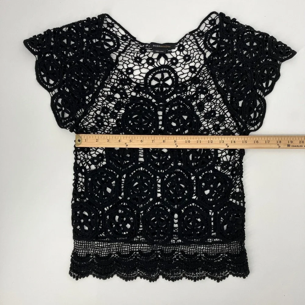 Black Crochet Lace Top Short Sleeve Floral S/M Festival Sheer Scalloped Beachy - Picture 3 of 7
